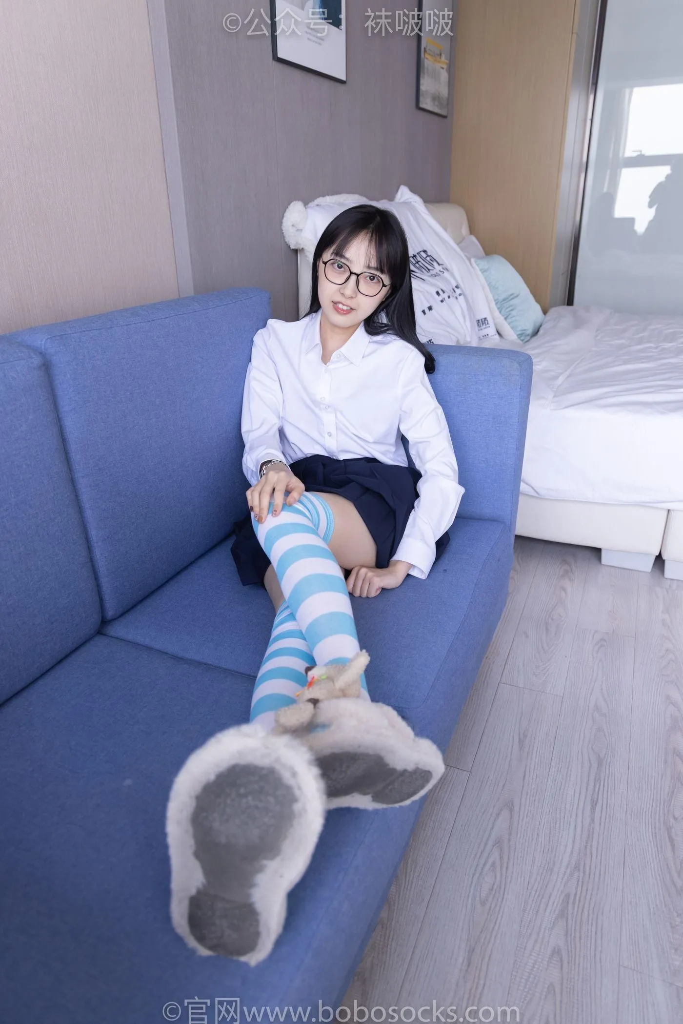 [BoBoSocks袜啵啵]NO.070 稚予-皮鞋、拖鞋、过膝袜、白棉袜 [148P]插图3